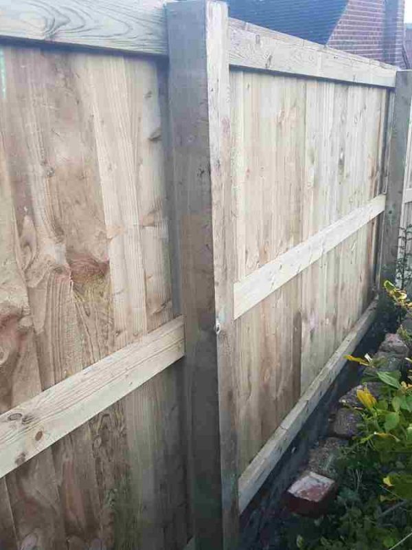 feather boarding fencing